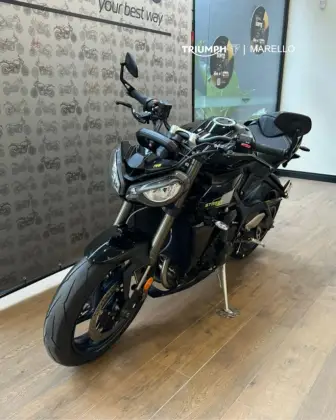 TRIUMPH STREET TRIPLE RS ABS 