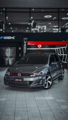 VOLKSWAGEN-GOLF-2019