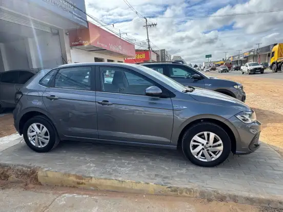 VOLKSWAGEN-POLO-2024