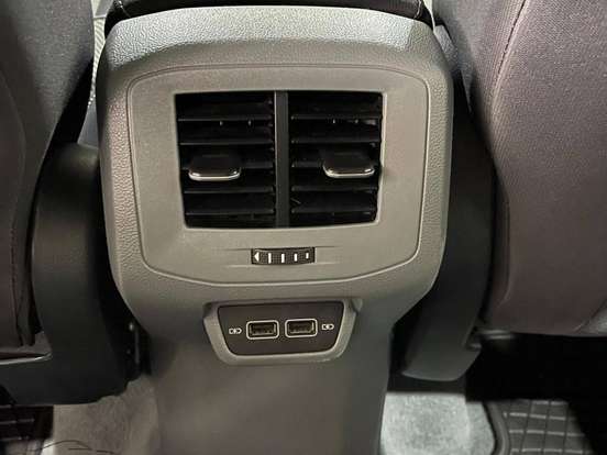 VOLKSWAGEN-T-CROSS-1.0 200 TSI TOTAL FLEX AUTOMÁTICO VOLKSWAGEN-T-CROSS-2019