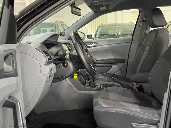 VOLKSWAGEN-T-CROSS-1.0 200 TSI TOTAL FLEX AUTOMÁTICO VOLKSWAGEN-T-CROSS-2019