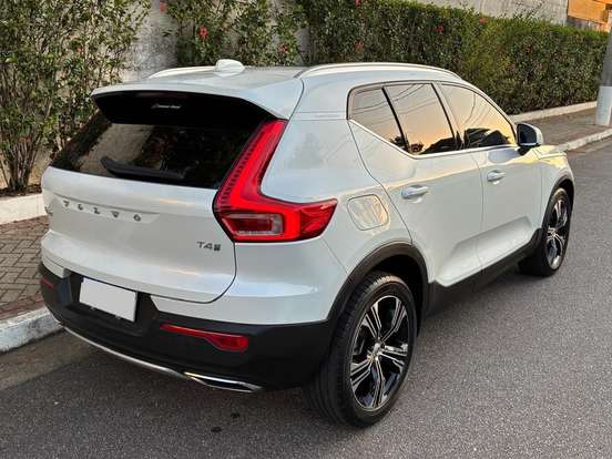 VOLVO-XC40-2.0 T4 GASOLINA INSCRIPTION GEARTRONIC VOLVO-XC40-2020