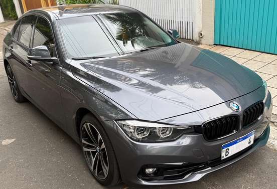 BMW-320i-2018