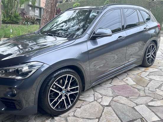 BMW-X1-2.0 16V TURBO GASOLINA XDRIVE25I SPORT 4P AUTOMÁTICO BMW-X1-2017