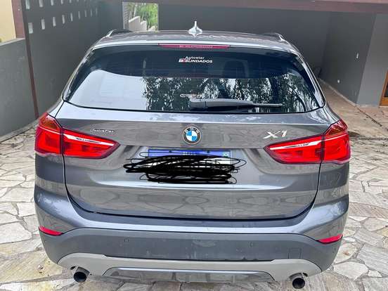 BMW-X1-2.0 16V TURBO GASOLINA XDRIVE25I SPORT 4P AUTOMÁTICO BMW-X1-2017