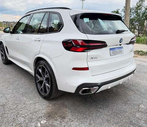 BMW-X5-2023