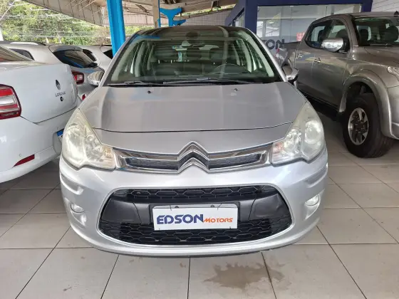 CITROËN C3 1.6 EXCLUSIVE 16V FLEX 4P AUTOMÁTICO CITROËN C3 1.6 EXCLUSIVE 16V FLEX 4P AUTOMÁTICO