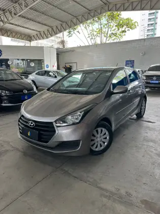 HYUNDAI HB20 1.0 COMFORT PLUS 12V FLEX 4P MANUAL