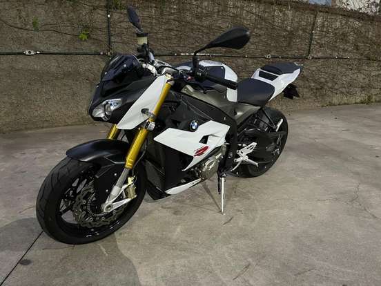 BMW-S 1000 R BMW-S 1000 R-2015