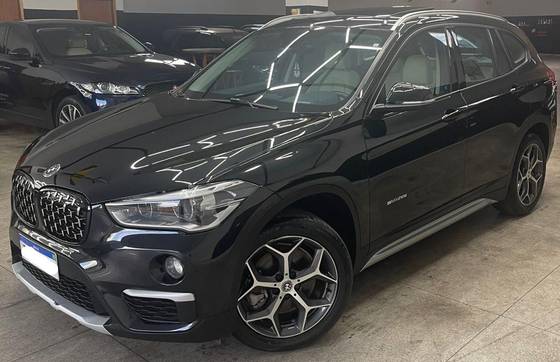 BMW X1 2.0 16V TURBO ACTIVEFLEX SDRIVE20I 4P AUTOMÁTICO