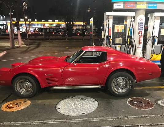 CHEVROLET-CORVETTE-1976