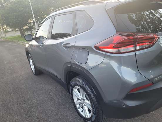CHEVROLET-TRACKER-2021