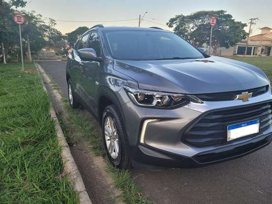 CHEVROLET-TRACKER-2021