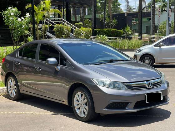 Imagem de HONDA CIVIC 1.8 LXS 16V FLEX 4P MANUAL