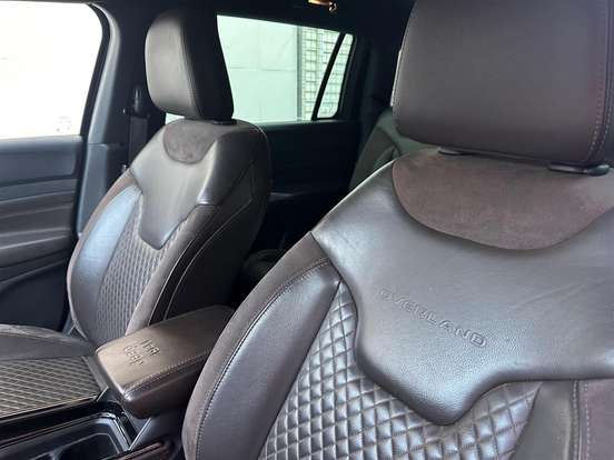 JEEP-COMMANDER-2022