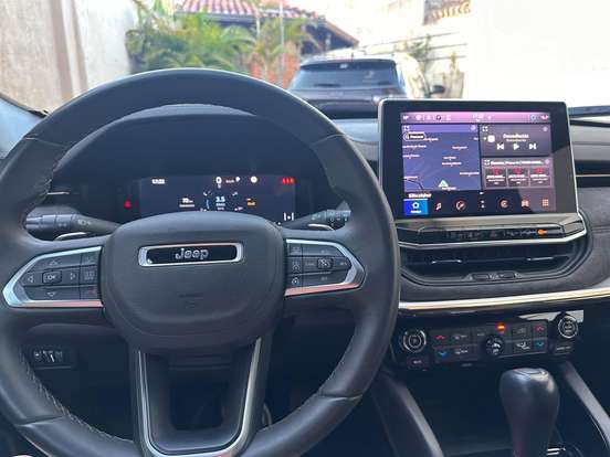 JEEP-COMMANDER-2022
