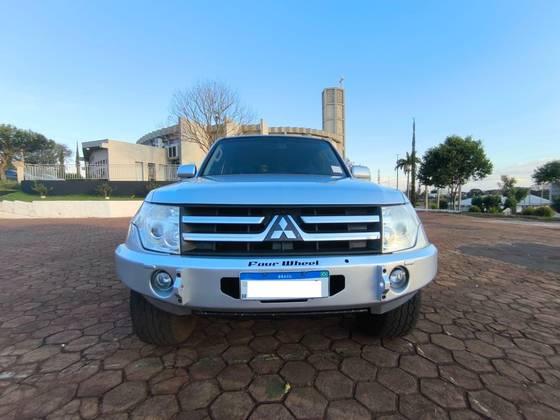 MITSUBISHI PAJERO FULL 3.2 HPE 4X4 16V TURBO INTERCOOLER DIESEL 2P AUTOMÁTICO