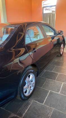 TOYOTA-COROLLA-2009