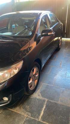 TOYOTA-COROLLA-2009