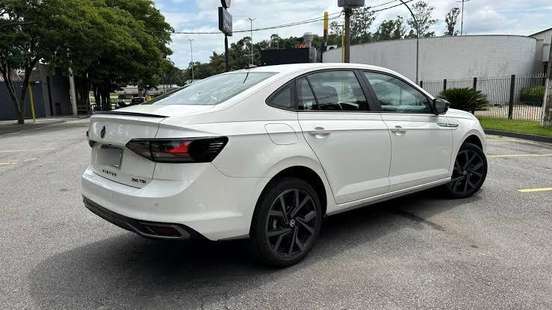 VOLKSWAGEN-VIRTUS-2025