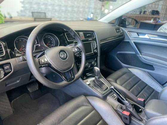 /en/city-videira/cate-car-used-car/volkswagen-golf-2016-1-4-tsi-variant-highline-16v-gasoline-4p-automatic-48903511696540672/-3