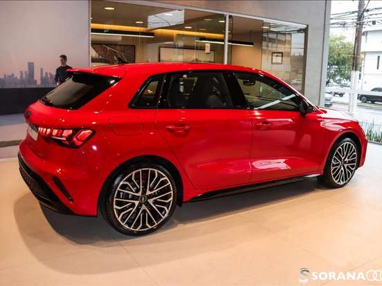 AUDI-A3-2.0 40 TFSI GASOLINA SPORTBACK PERFORMANCE BLACK S-TRONIC AUDI-A3-2025