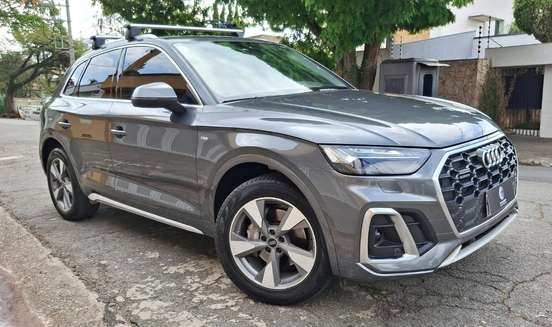 AUDI-Q5-2023