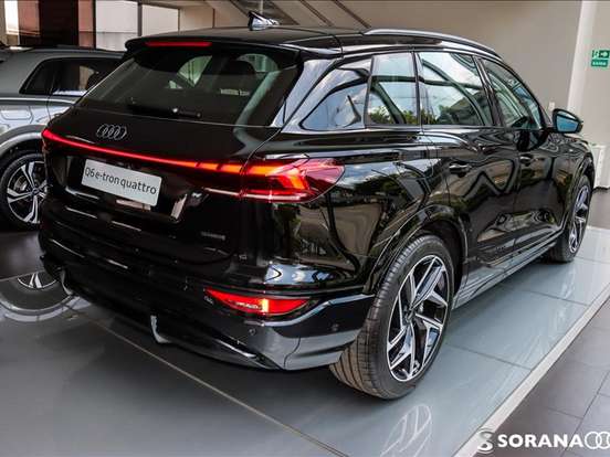 AUDI-Q6 E-TRON-100 KW ELÉTRICO PERFORMANCE BLACK QUATTRO AUDI-Q6 E-TRON-2024