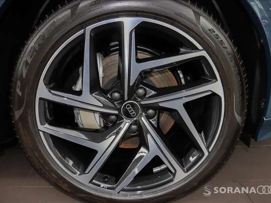 AUDI-Q6 E-TRON-2024