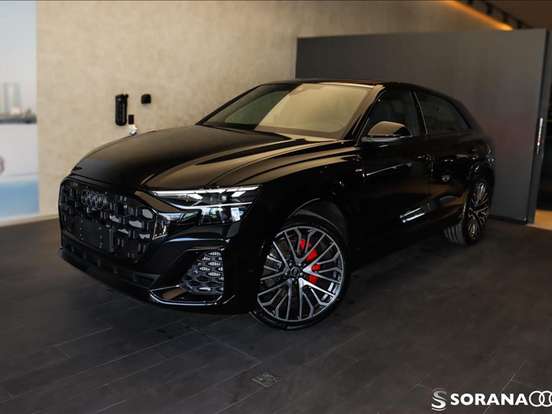 AUDI-Q8-2025