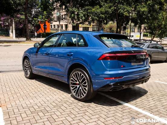 AUDI-Q8-3.0 TFSI GASOLINA PERFORMANCE BLACK QUATTRO TIPTRONIC AUDI-Q8-2024