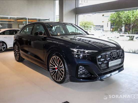 AUDI-Q8-2024