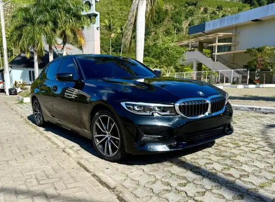 BMW 320i 2.0 16V TURBO GASOLINA SPORT AUTOMÁTICO