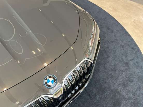 BMW-i7-ELÉTRICO XDRIVE60 M SPORT BMW-i7-2023
