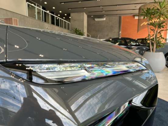 BMW-i7-2023
