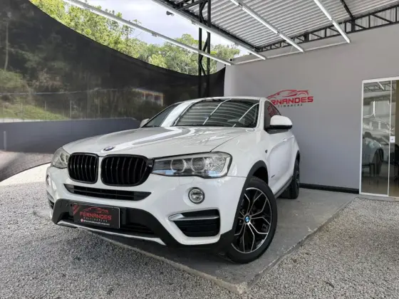 BMW X4 2.0 28I X LINE 4X4 16V TURBO GASOLINA 4P AUTOMÁTICO BMW X4 2.0 28I X LINE 4X4 16V TURBO GASOLINA 4P AUTOMÁTICO