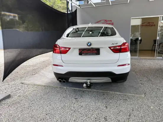 BMW-X4-2.0 28I X LINE 4X4 16V TURBO GASOLINA 4P AUTOMÁTICO BMW-X4-2016