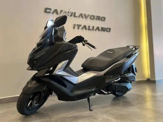 DAFRA CRUISYM 300 