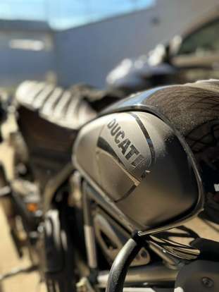 DUCATI-SCRAMBLER ICON-2024
