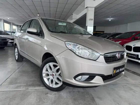 FIAT GRAND SIENA 1.6 MPI ESSENCE 16V FLEX 4P AUTOMATIZADO FIAT GRAND SIENA 1.6 MPI ESSENCE 16V FLEX 4P AUTOMATIZADO