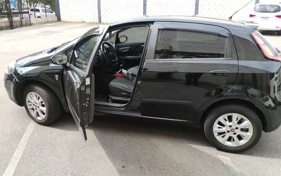 FIAT-PUNTO-2016