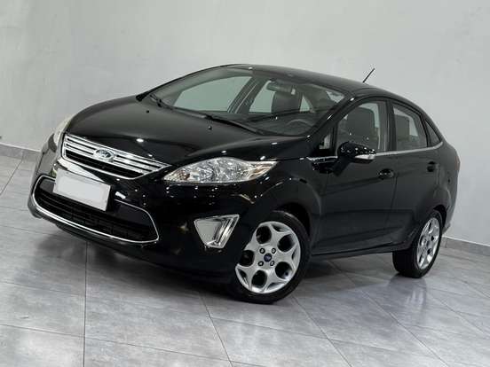 FORD-FIESTA-2011