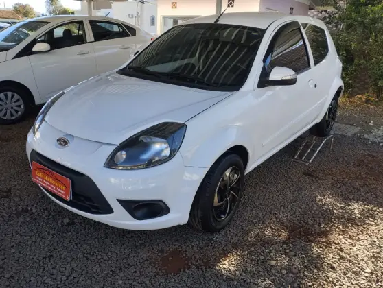 FORD KA 1.0 MPI 8V FLEX 2P MANUAL FORD KA 1.0 MPI 8V FLEX 2P MANUAL