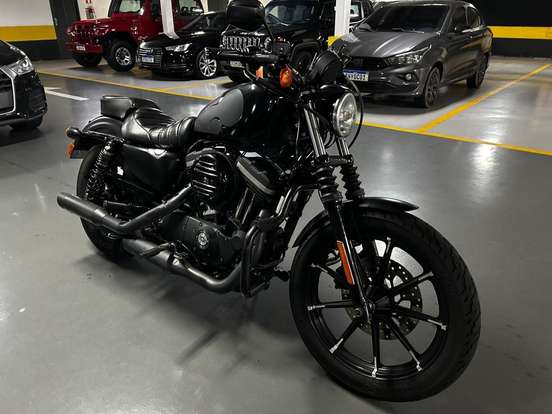 HARLEY-DAVIDSON-SPORTSTER IRON 883-2020