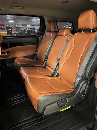 KIA-CARNIVAL-2021