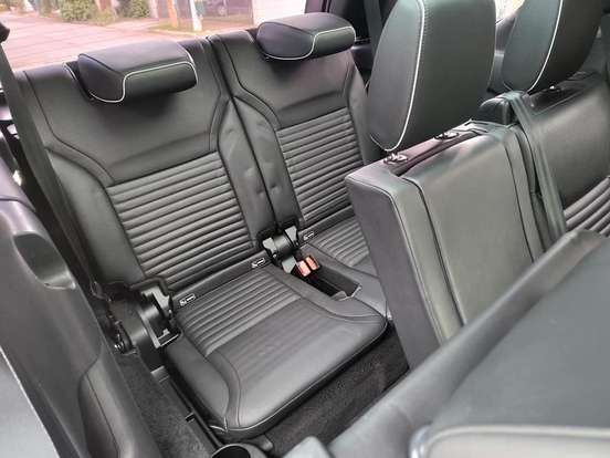 LAND ROVER-DISCOVERY-3.0 V6 TD6 DIESEL HSE 4WD AUTOMÁTICO LAND ROVER-DISCOVERY-2019