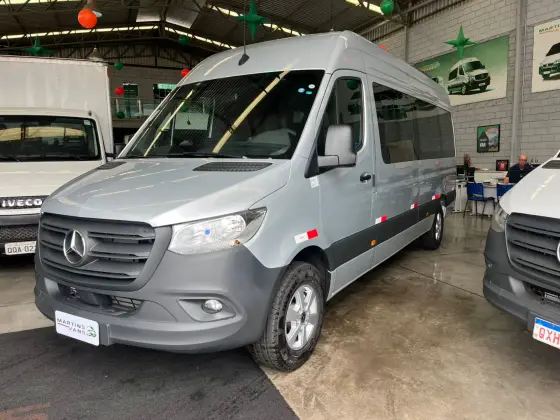 MERCEDES-BENZ SPRINTER 2.0 CDI DIESEL FURGÃO 417 TA EXTRA LONGO MANUAL