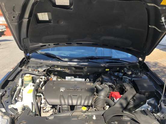 MITSUBISHI-LANCER-2018
