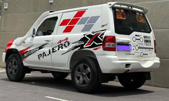 MITSUBISHI PAJERO TR4 2.0 4X4 16V 131CV GASOLINA 4P MANUAL