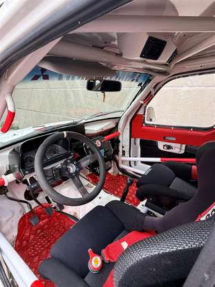 MITSUBISHI-PAJERO TR4-2004